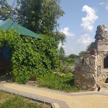 Лісова Пісня Апартаменти Huszjatin Kültér fotó